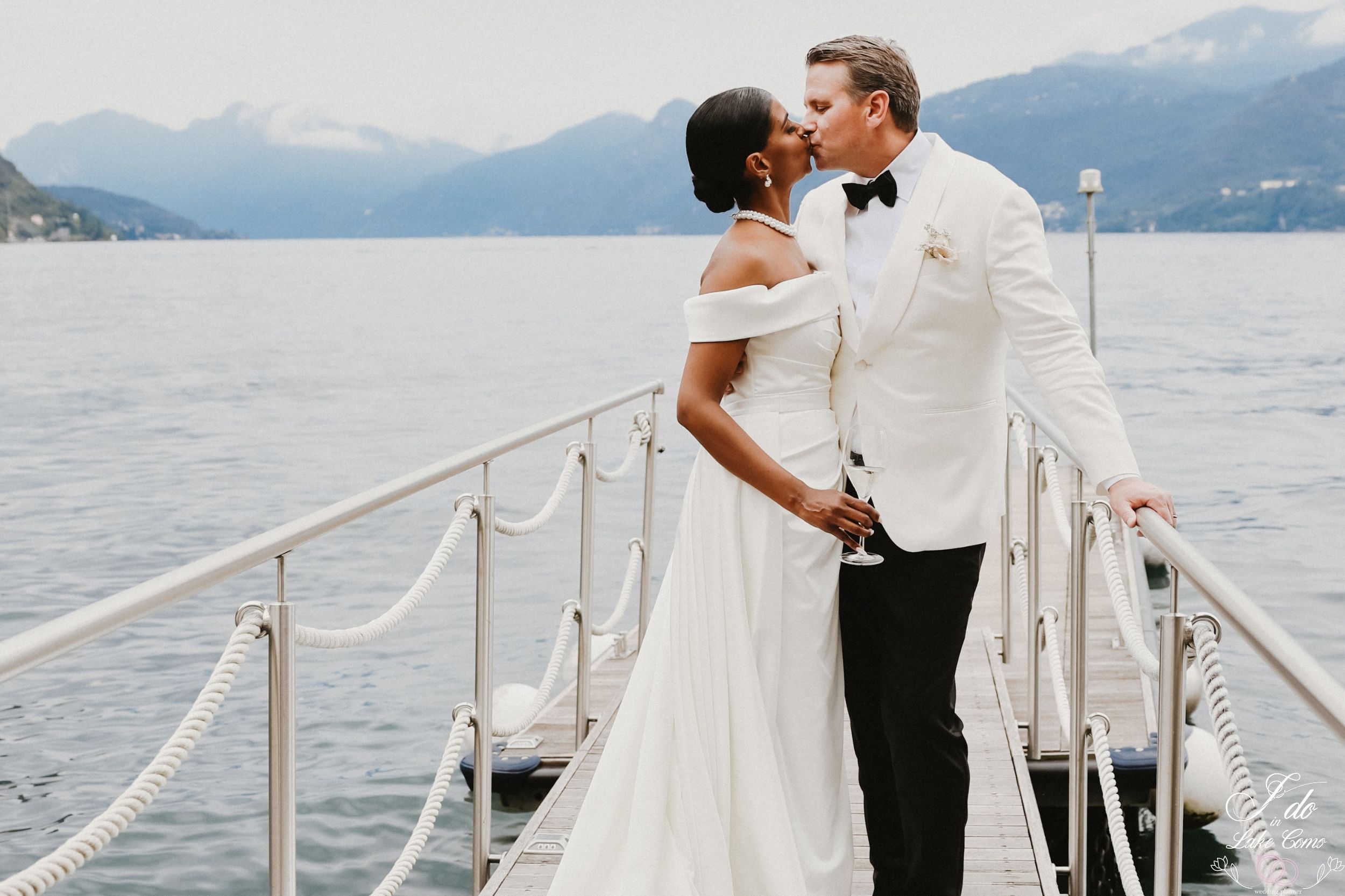An enchanting and elegant wedding at Villa Cipressi, Lake Como wedding in lake Como