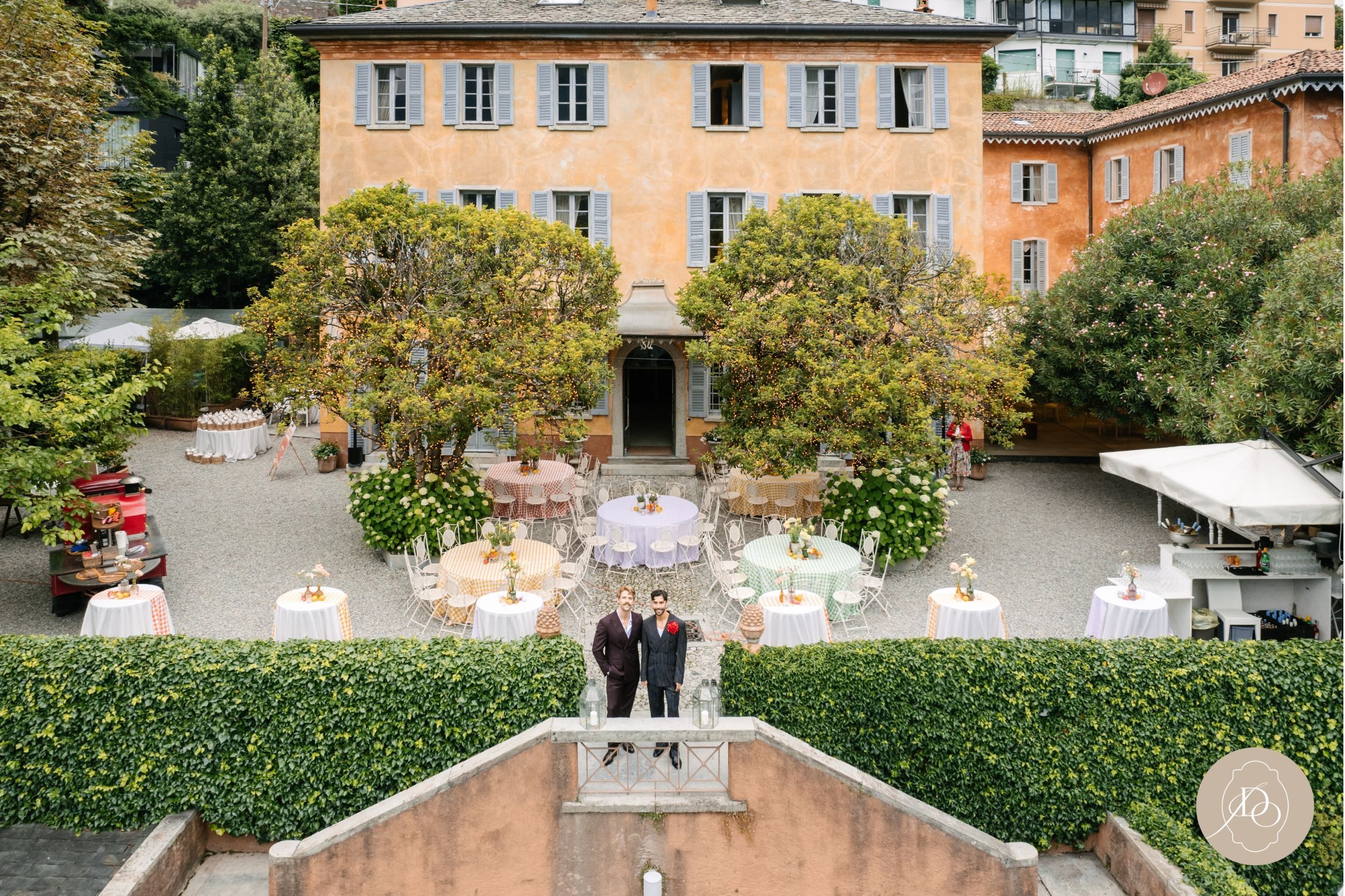 A colorful pre-wedding event at Villa Regina Teodolinda