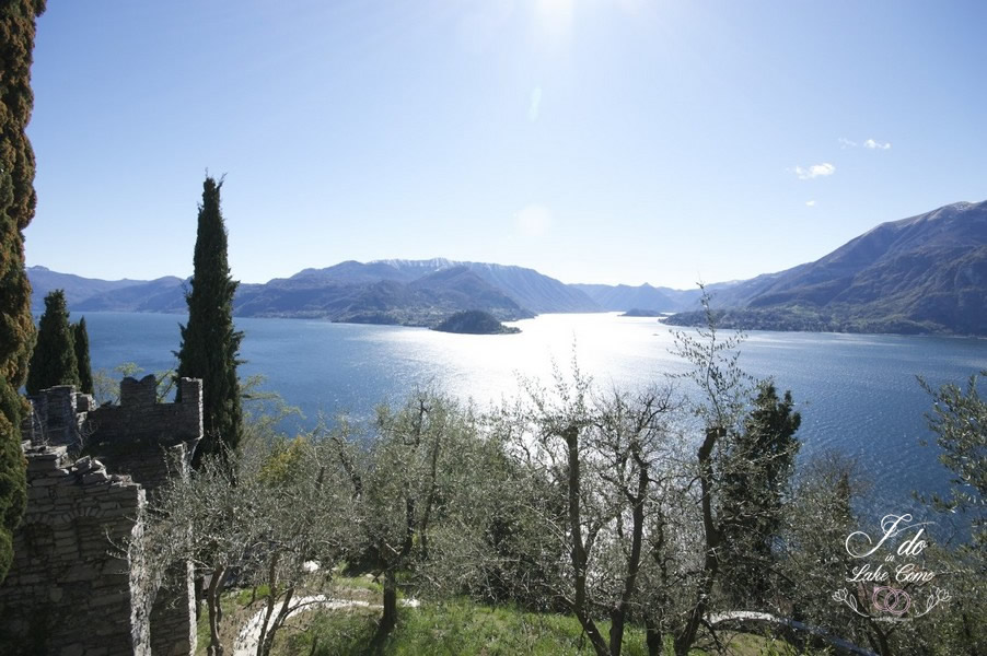 Wedding venue in lake Como - Vezio Castel