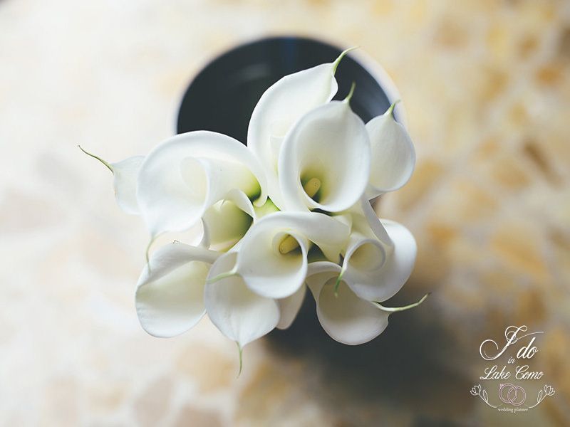 Bridal bouquet flowers for Lake Como weddings | Lake Como Wedding Planner